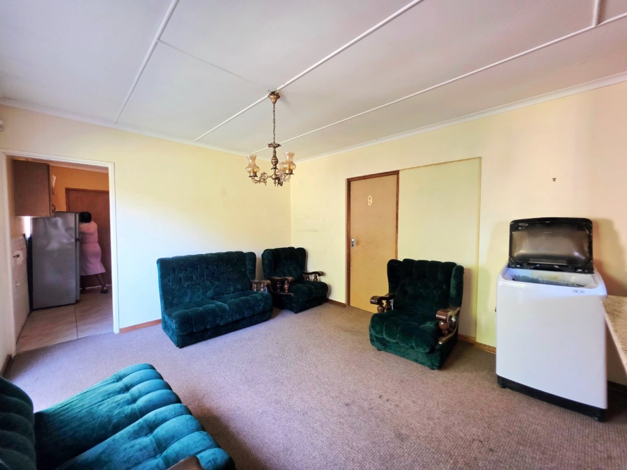 10 Bedroom Property for Sale in Universitas Free State
